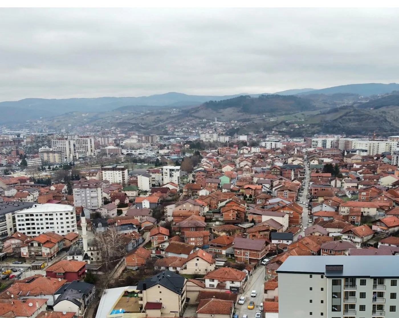 Novi Pazar iz vazduha, položaj objekta u gradu